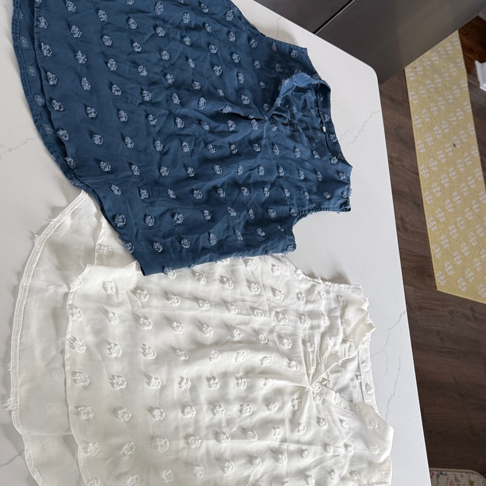 Textured Sleeveless Blouse Duo - Navy & Cream